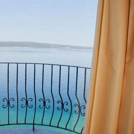 Hotel Vali Dramalj 4*