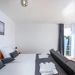 Ξενοδοχείο Vali Dramalj 4*