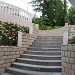 Vali Dramalj 4*