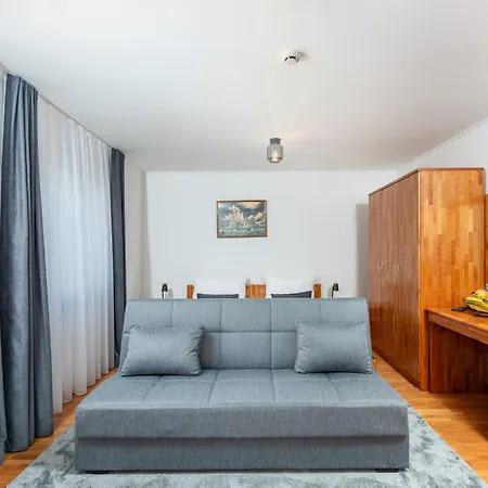 Vali Dramalj Hotel
