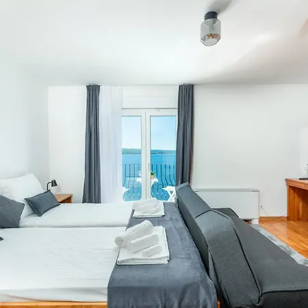 Hotel Vali Dramalj 4*