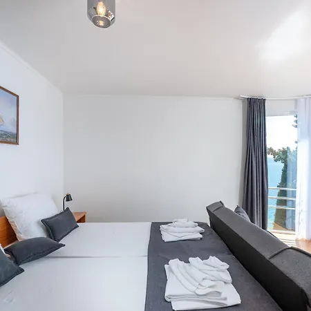 Hotel Vali Dramalj 4*