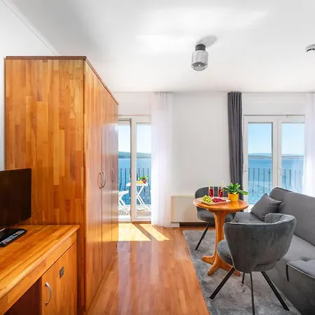 Vali Dramalj 4* Crikvenica