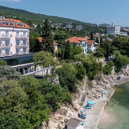 Hotel Vali Dramalj 4*