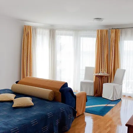 Vali Dramalj Hotel 4*